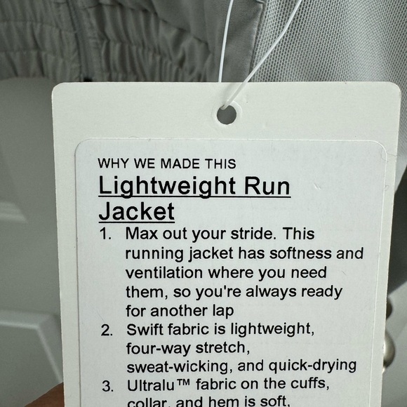 Lululemon lightweight vented run jacket - Picture 5 of 5